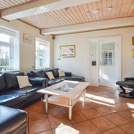 Awesome In Bredebro With Kitchen Ferienhaus