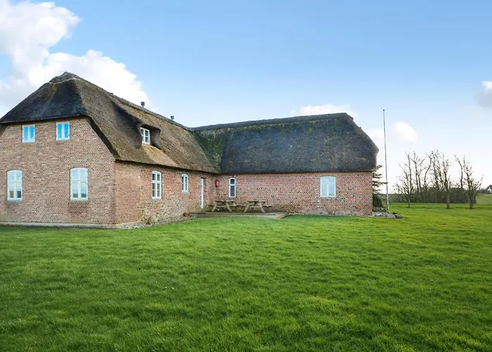 Osterende 度假居 Bredebro